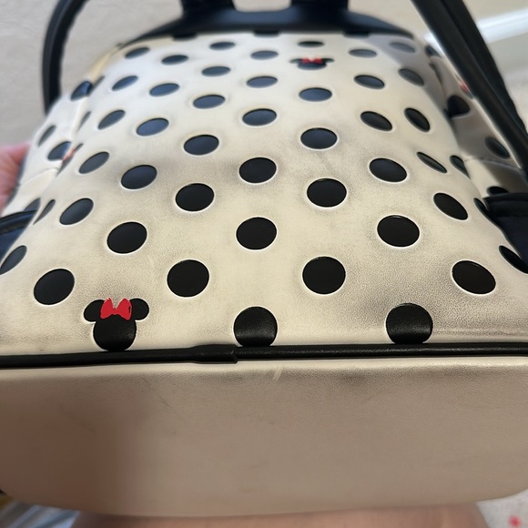 Disney Loungefly Minnie Mouse Backpack - Picture 7 of 7